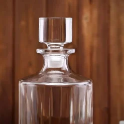 China Decanters & Pitchers*Linea Decanter