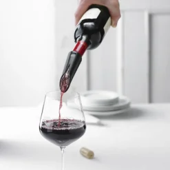 Trudeau Wine*Black Wine Aerator